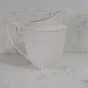 Mikasa Italian Counteyside Creamer